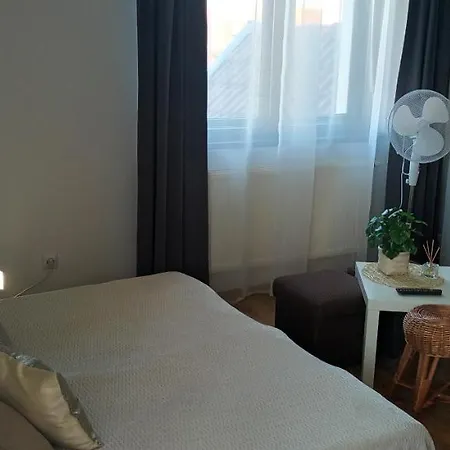 Leba Unda Marina *