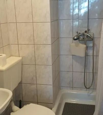 Leba Unda Marina Nowecin