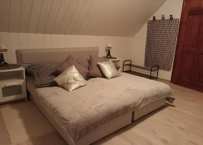 Unda Marina Leba * Nowecin